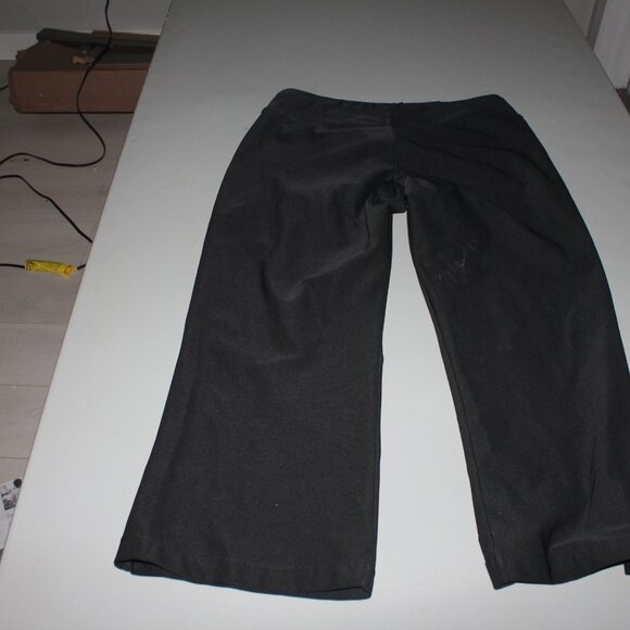 Black Nike Athletic Capris Size Small - Picture 4 of 5
